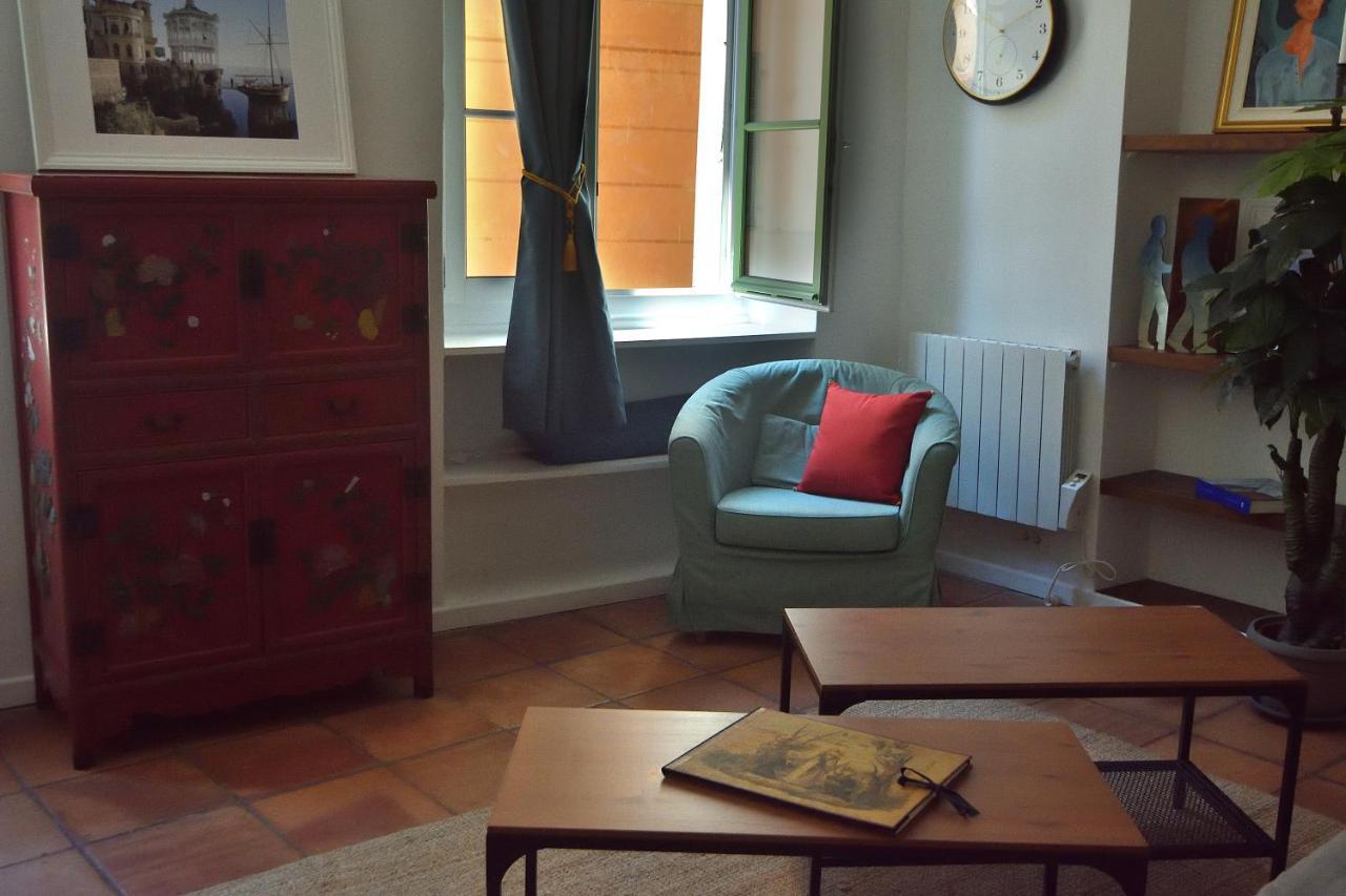 Apartment 33 On The Old Historic Senate Square Nice Extérieur photo